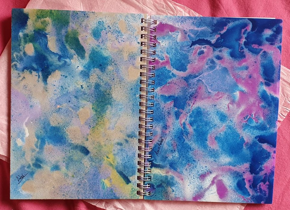 "Auroras transmutadoras" libreta A5 pintada por Asun Adá