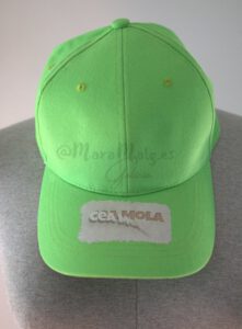 Gorra adulto Minn verde manzana con parche rectangular en visera de Cea Mola