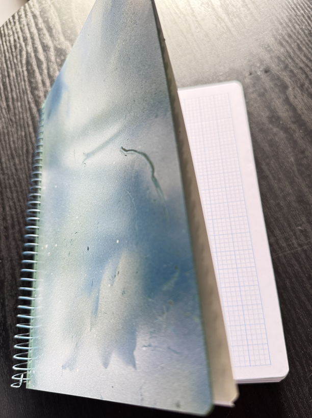 libreta A5-nubesenelCielo-milimétrica