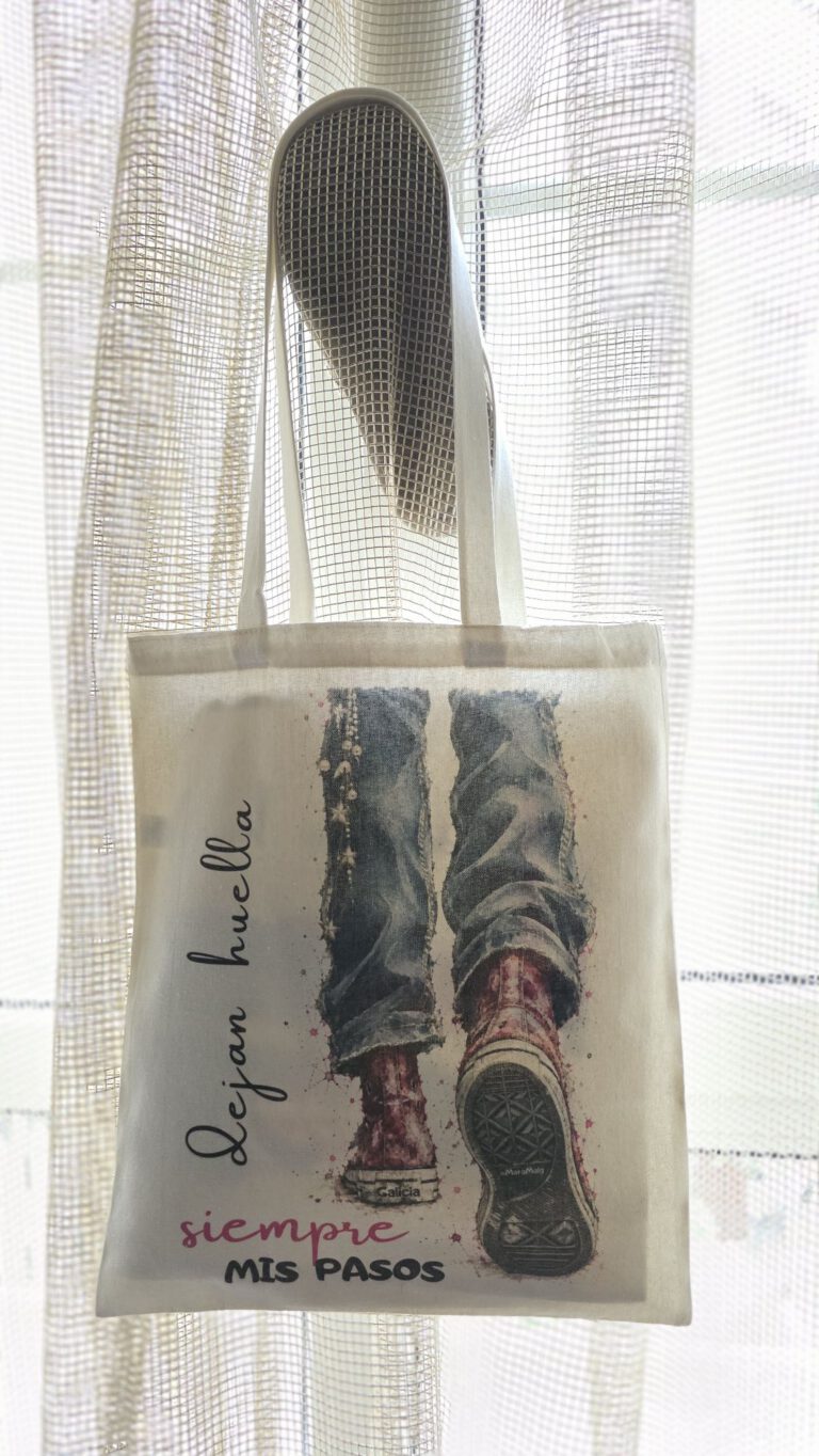 Tote grande blanca Mis pasos siempre dejan huella-MaraMalg